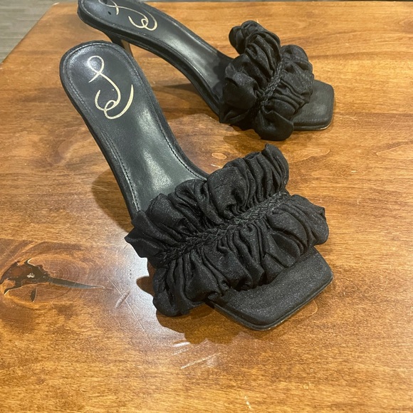 Sam Edelman Kady black ruched kitten heel slide - Picture 3 of 7